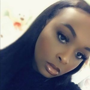 Meet your Posher, Sharie